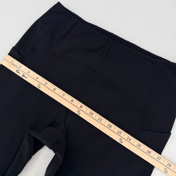 Zella Black High Rise Pocket Leggings Large NWOT Athleisure - Picture 5 of 15